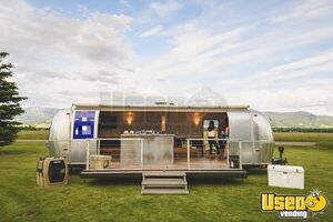 2015 Mobile Retail Store Trailer Mobile Boutique Montana for Sale