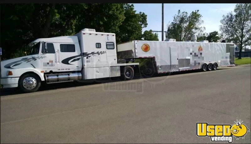 2015 M&r Custom Concession Trailer Barbecue Food Trailer Kansas Diesel Engine for Sale
