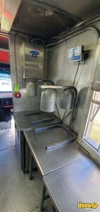 2015 Mt55 Kitchen Food Truck All-purpose Food Truck 60 Alabama Diesel Engine for Sale