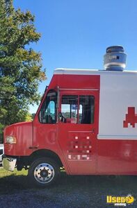 2015 Mt55 Kitchen Food Truck All-purpose Food Truck Upright Freezer Alabama Diesel Engine for Sale