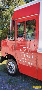 2015 Mt55 Kitchen Food Truck All-purpose Food Truck Upright Freezer Alabama Diesel Engine for Sale