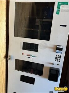 2015 N2g4000 combo & N2g900 side Unit/entree Seaga Vending Combo 11 California for Sale