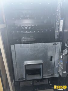 2015 N2g4000 combo & N2g900 side Unit/entree Seaga Vending Combo 25 California for Sale