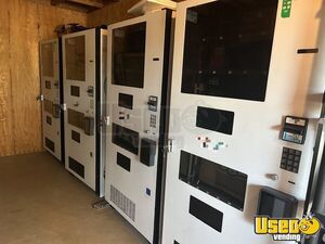 2015 N2g4000 combo & N2g900 side Unit/entree Seaga Vending Combo 6 California for Sale