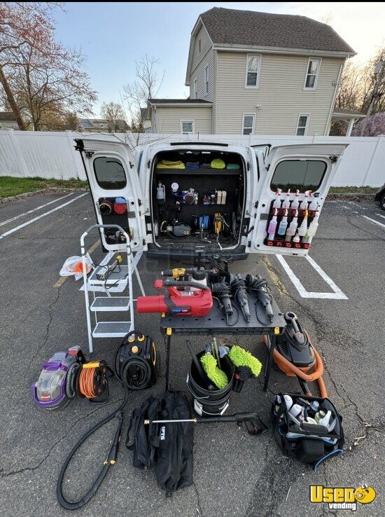 2015 Nissan NV200 Mobile Detailing Van Mobile Business Unit for Sale