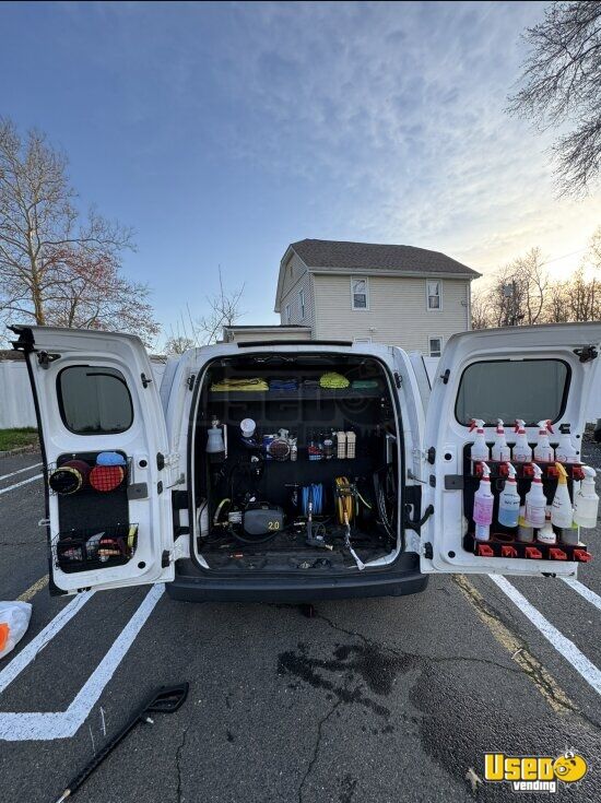 2015 Nissan NV200 Mobile Detailing Van Mobile Business Unit for Sale