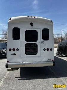 2015 Other Mobile Business Electrical Outlets Massachusetts Diesel Engine for Sale
