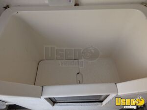 2015 Pet Care / Veterinary Truck Backup Camera California Gas Engine for Sale