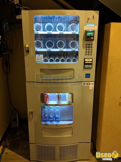 2015 Seaga Office Deli Combo Machine Seaga Vending Combo California for Sale