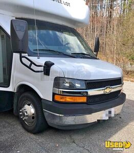 2015 Shuttle Bus Shuttle Bus Diesel Engine Virginia Diesel Engine for Sale