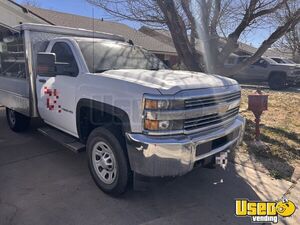 2015 Silverado 3500 Lunch Serving Food Truck Air Conditioning Texas Gas Engine for Sale