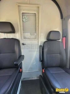 2015 Sprinter 2500 Dog Grooming Van Pet Care / Veterinary Truck Additional 4 Ohio Diesel Engine for Sale