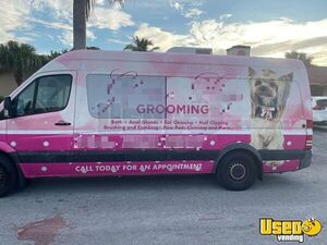 2015 Sprinter Pet Grooming Truck Pet Care / Veterinary Truck Florida for Sale