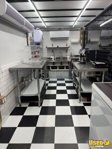 2015 Step Van Coffee & Beverage Truck Exterior Customer Counter Florida Diesel Engine for Sale