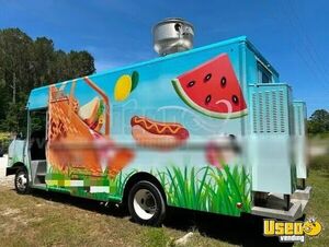 2015 Stripped Chassis All-purpose Food Truck Concession Window North Carolina Gas Engine for Sale
