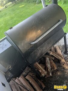 2015 Tri-axle Barbecue Concession Trailer Barbecue Food Trailer Exterior Lighting Maine for Sale