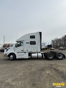 2015 Vnl Volvo Semi Truck 4 New York for Sale