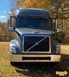 2015 Vnl Volvo Semi Truck Microwave Tennessee for Sale