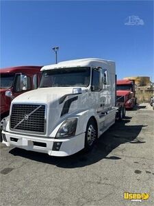 2015 Vnr Volvo Semi Truck 2 California for Sale