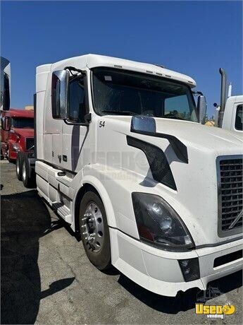 2015 Vnr Volvo Semi Truck California for Sale