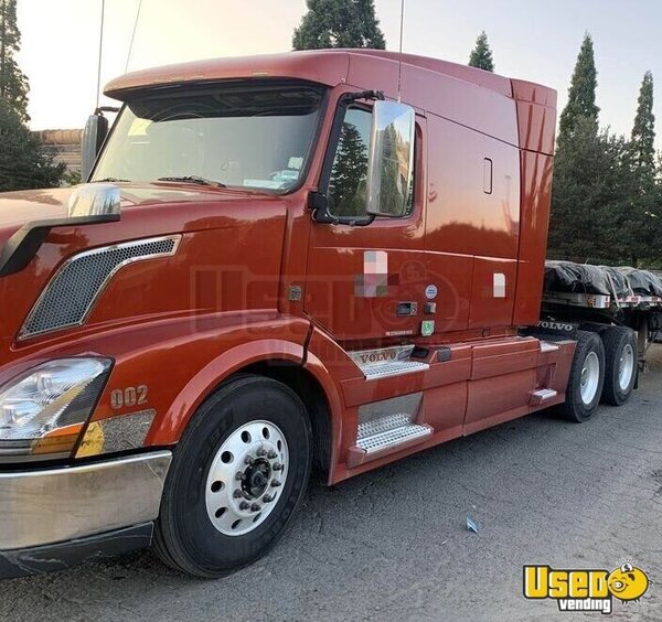 2015 Volvo Semi Truck British Columbia for Sale