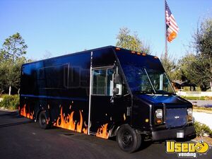 2015 Workhorse - Chevy All-purpose Food Truck California Gas Engine for Sale