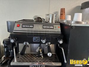 2015 Workhorse Coffee & Beverage Truck Concession Window Missouri Gas Engine for Sale