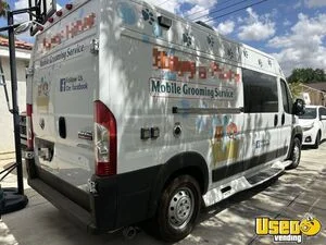 2016 2500 Pet Care / Veterinary Truck Cabinets California Gas Engine for Sale