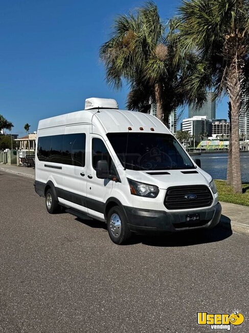 2016 350 Hd Mobile Hair & Nail Salon Truck Florida Gas Engine for Sale