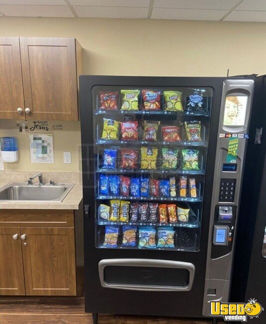 2016 3575 Usi Snack Machine Florida for Sale