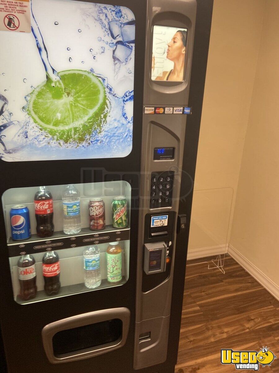 2016 USI 3578 Wittern FSI Beverage Center Vending Machine For Sale in