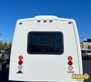 2016 4500 Shuttle Bus Shuttle Bus Wheelchair Lift Texas Diesel Engine for Sale