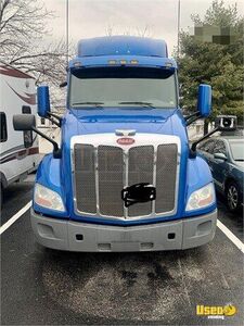 2016 579 Peterbilt Semi Truck 2 Maryland for Sale