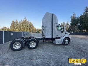 2016 579 Peterbilt Semi Truck 6 Washington for Sale