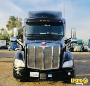 2016 579 Peterbilt Semi Truck Microwave California for Sale