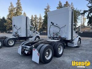 2016 579 Peterbilt Semi Truck Navigation Washington for Sale
