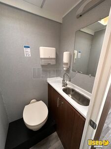 2016 Axis 241 Mobile Clinic Additional 2 Florida for Sale