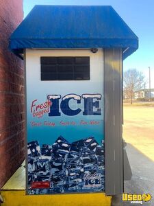 2016 Bagged Ice Machine 2 Tennessee for Sale