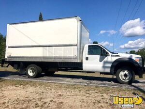 2016 Box Truck 3 Michigan for Sale