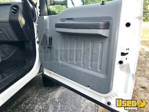 2016 Box Truck 8 Michigan for Sale