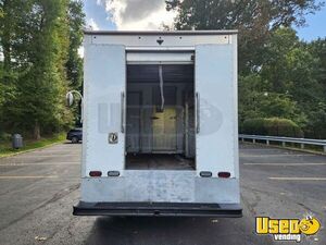2016 Box Truck 9 Pennsylvania for Sale