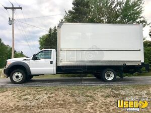 2016 Box Truck Michigan for Sale