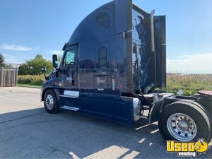 2016 Cascadia Freightliner Semi Truck 10 Ontario for Sale