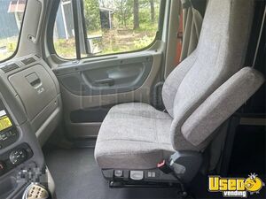 2016 Cascadia Freightliner Semi Truck 11 Texas for Sale
