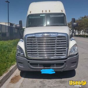 2016 Cascadia Freightliner Semi Truck 2 California for Sale