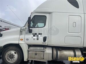 2016 Cascadia Freightliner Semi Truck 2 Georgia for Sale
