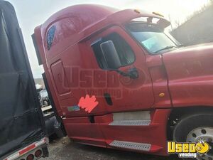 2016 Cascadia Freightliner Semi Truck 2 Pennsylvania for Sale