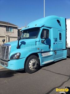 2016 Cascadia Freightliner Semi Truck 3 California for Sale