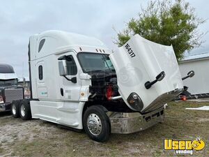 2016 Cascadia Freightliner Semi Truck 3 Florida for Sale