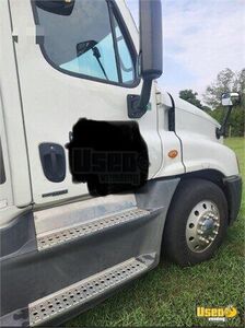 2016 Cascadia Freightliner Semi Truck 3 Georgia for Sale